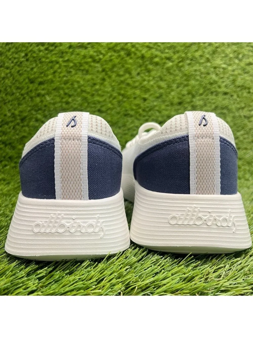 Allbirds Tree Runner Go Womens Size 9 White Blue Athletic Running Shoes Sneakers